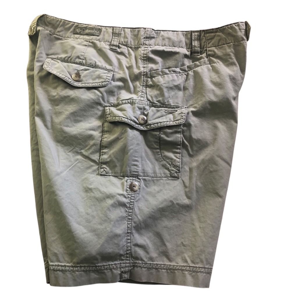 Columbia Olive tan Cargo Hiking 100% cotton Shorts Size 10 lots of pockets